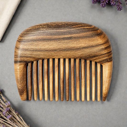 Handcrafted Green Sandalwood Wide-Tooth Comb - Anti-Static